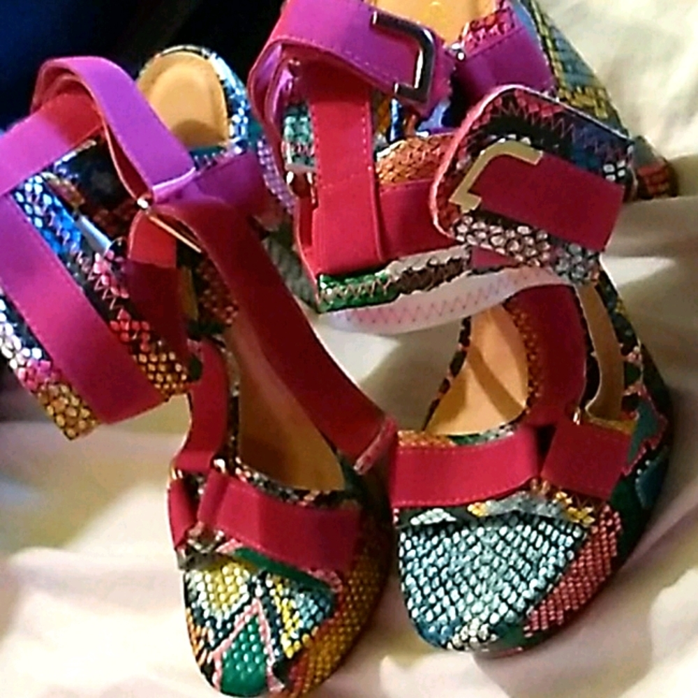Sandal